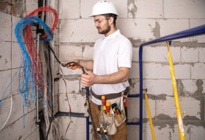 marche-francais-travaux-electricite