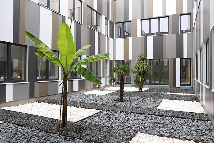 OBM-Construction-college-Marthe-Simard-Villeparisis-patio