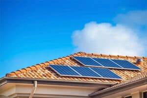 couverture tuile panneau solaire