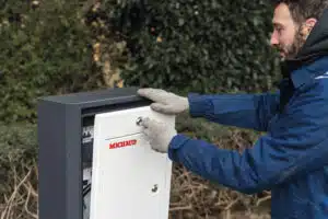 Michaud, expert du matériel de distribution électrique, vous